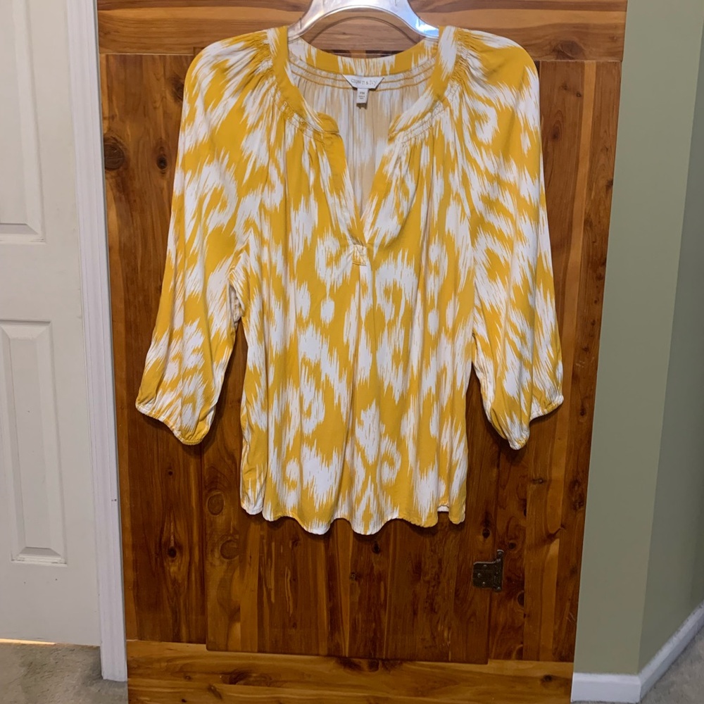 Crown & Ivy Petite Top